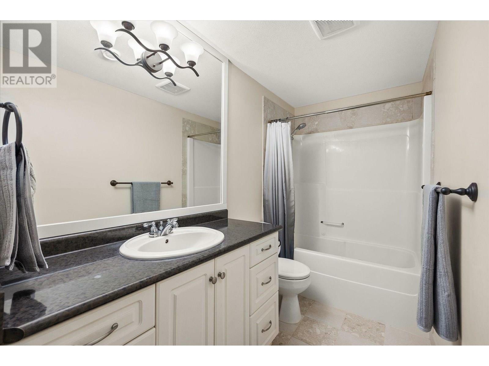 KELOWNA, British Columbia, V1W 4K9, CA, 4 Bedrooms Bedrooms, ,3 BathroomsBathrooms,Residential,For Sale,1865422