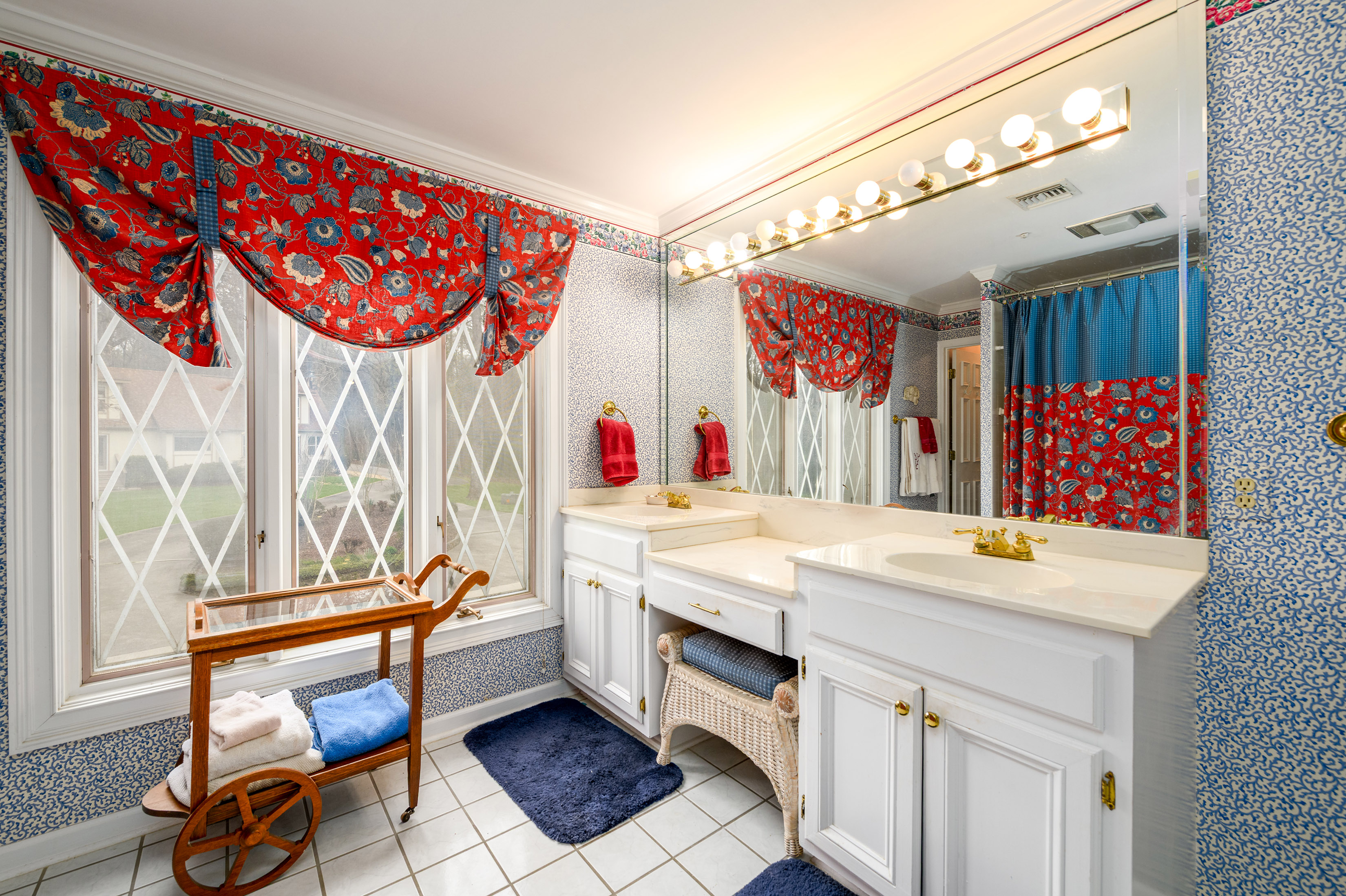  Lakefront Estate with Private Dock, Guest Home and Pool - 物件實景