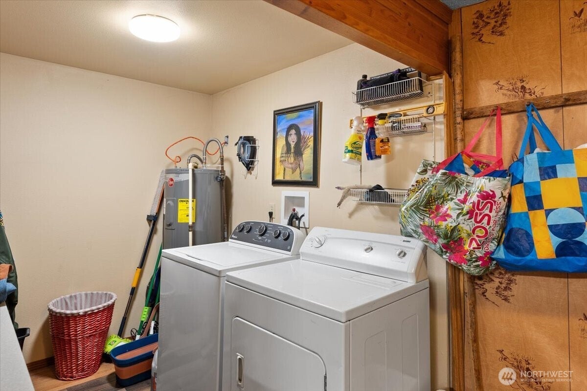 Yelm, Washington, 98597, United States, 3 Bedrooms Bedrooms, ,Residential,For Sale,1974407