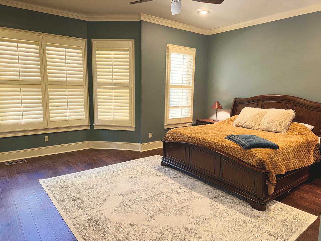 OXFORD, Mississippi, 38655, United States, 6 Bedrooms Bedrooms, ,4 BathroomsBathrooms,Residential,For Sale,1991856