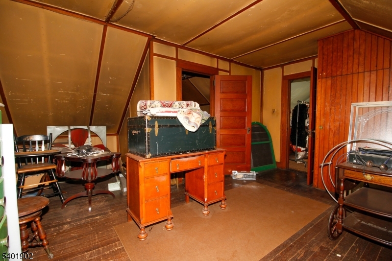 Clifton City, New Jersey, 07011-3254, United States, 6 Bedrooms Bedrooms, ,6 BathroomsBathrooms,Residential,For Sale,2005215