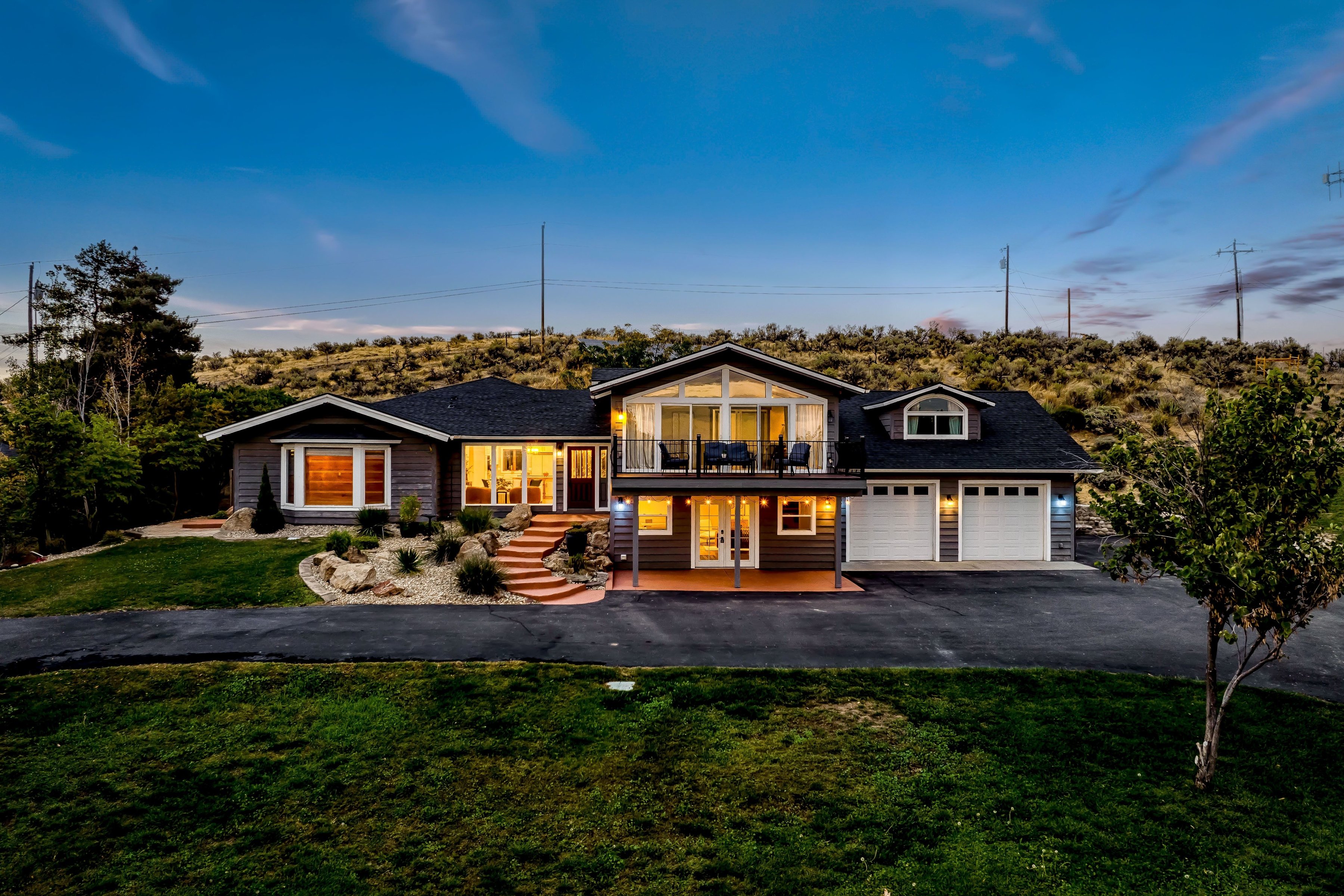  Architectural Foothills Retreat with Valley Views & Direct Trail Access - 物件實景