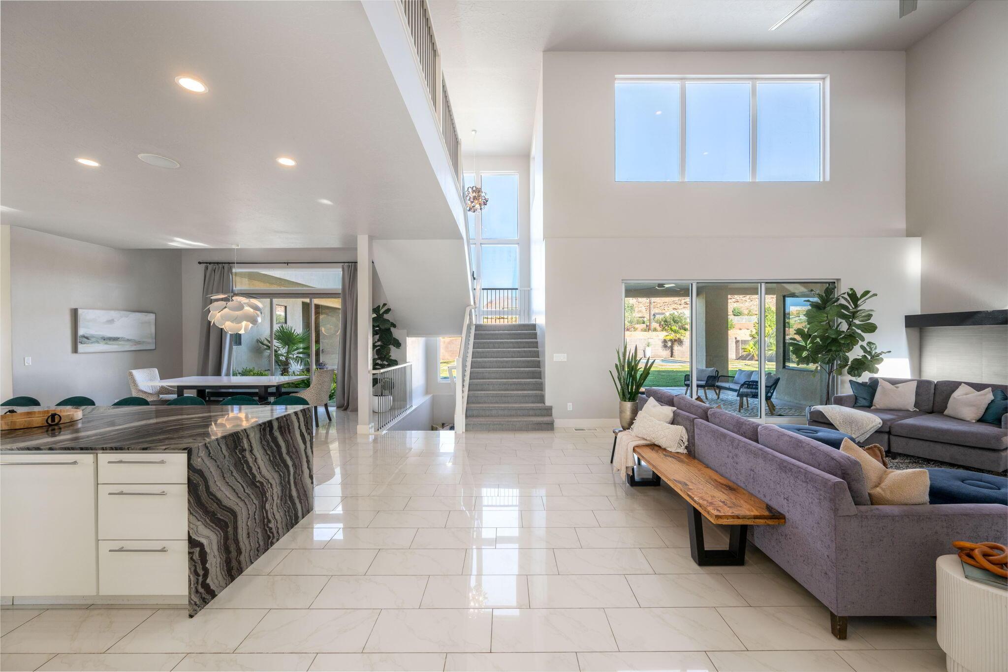 St George, Utah, 84790, United States, 6 Bedrooms Bedrooms, ,6 BathroomsBathrooms,Residential,For Sale,1975386