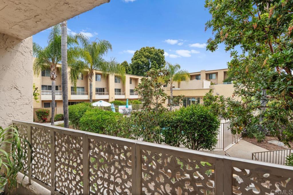 La Mesa, California, 91942, United States, 2 Bedrooms Bedrooms, ,2 BathroomsBathrooms,Residential,For Sale,1903555