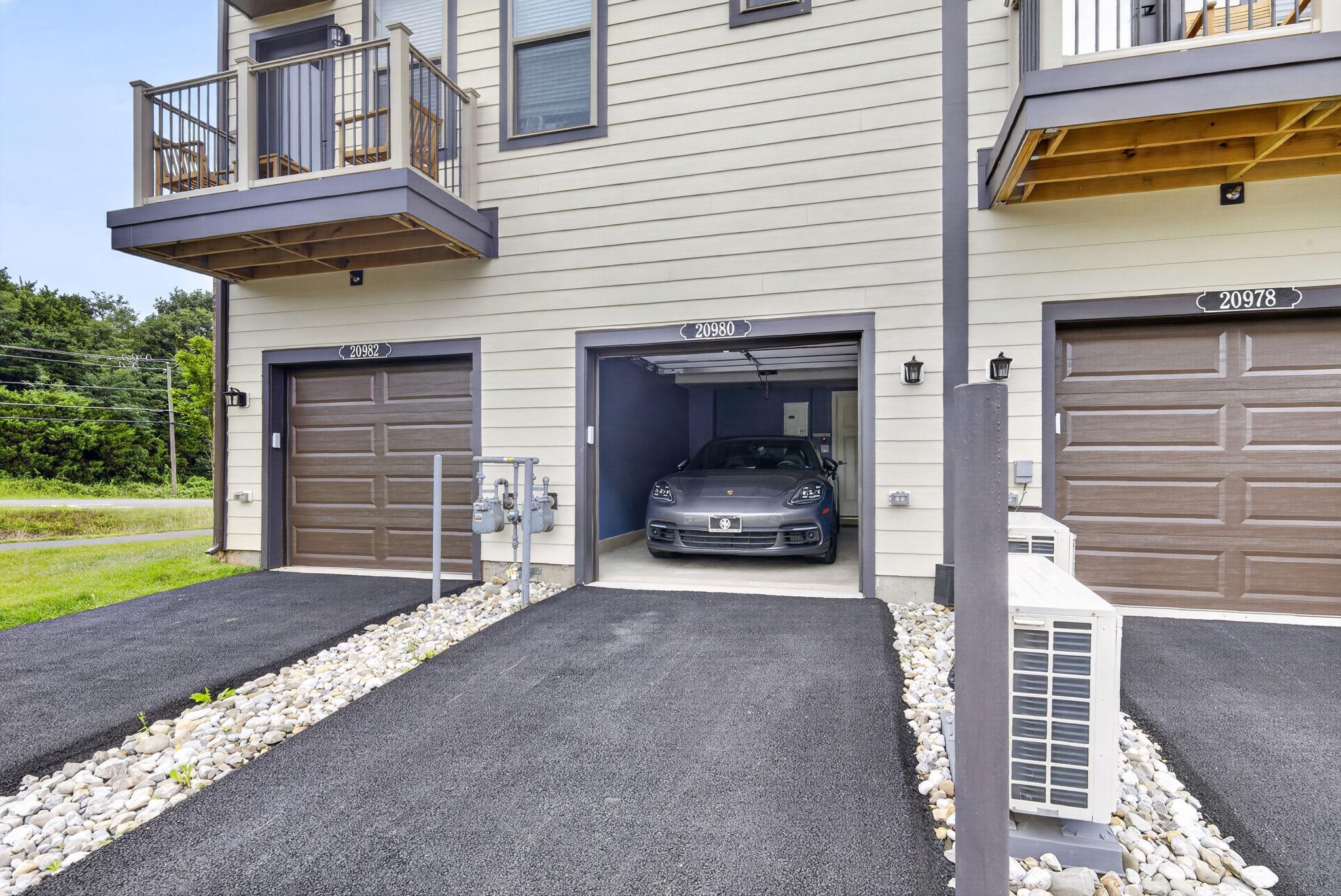  20980 Bluebird Square, Sterling, VA, 20165 - 物件實景