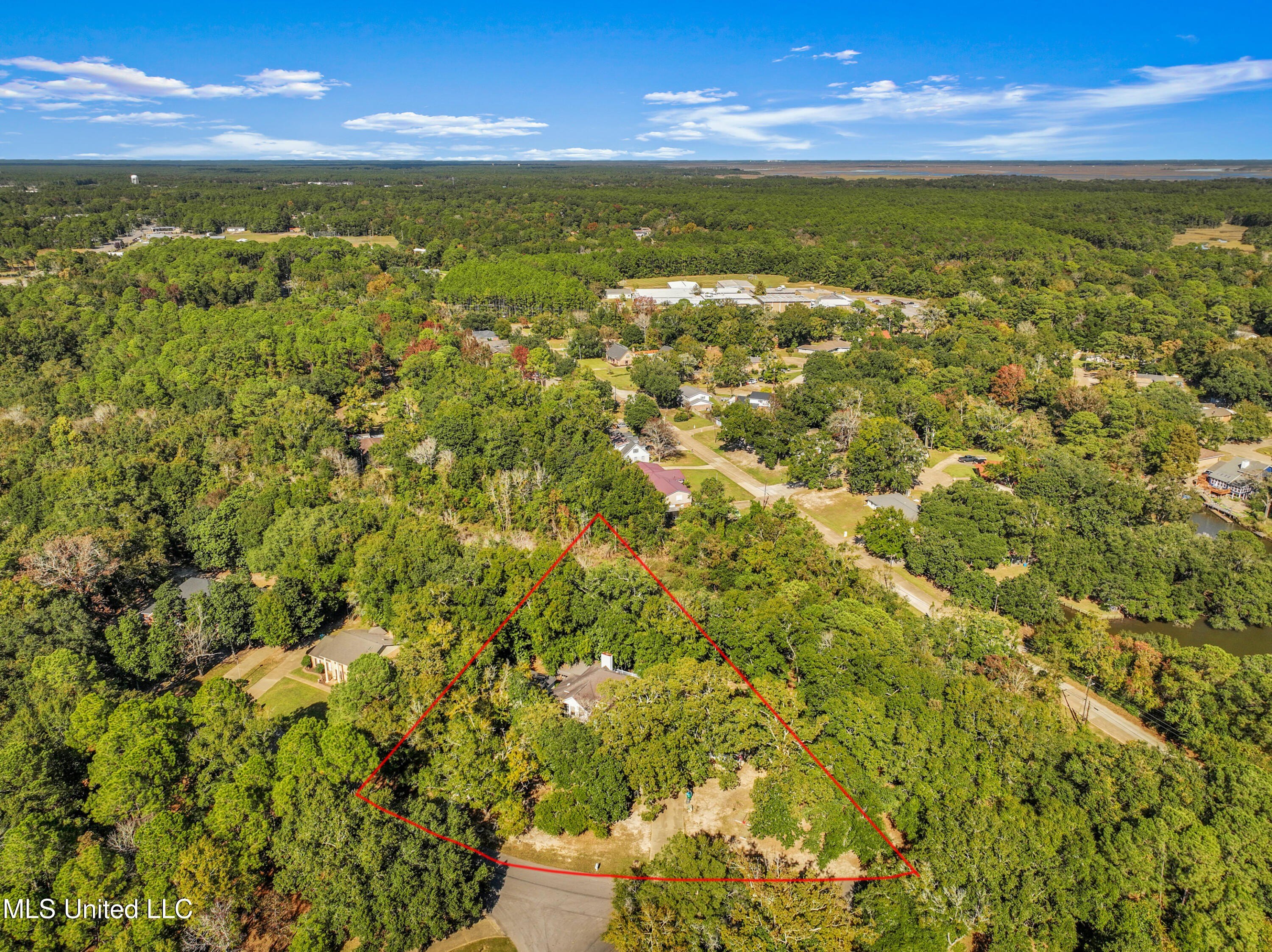 Gautier, Mississippi, 39553, United States, 4 Bedrooms Bedrooms, ,4 BathroomsBathrooms,Residential,For Sale,1989936