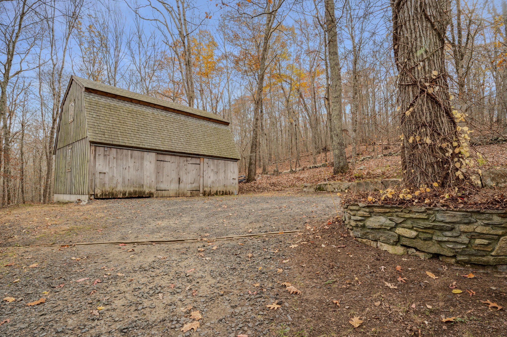 Lyme, Connecticut, 06371, United States, 2 Bedrooms Bedrooms, ,3 BathroomsBathrooms,Residential,For Sale,1991531