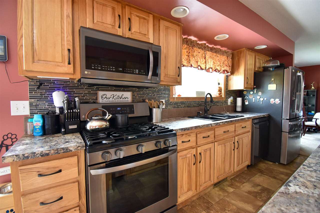 Petoskey, Michigan, 49770, United States, 4 Bedrooms Bedrooms, ,2 BathroomsBathrooms,Residential,For Sale,1925447
