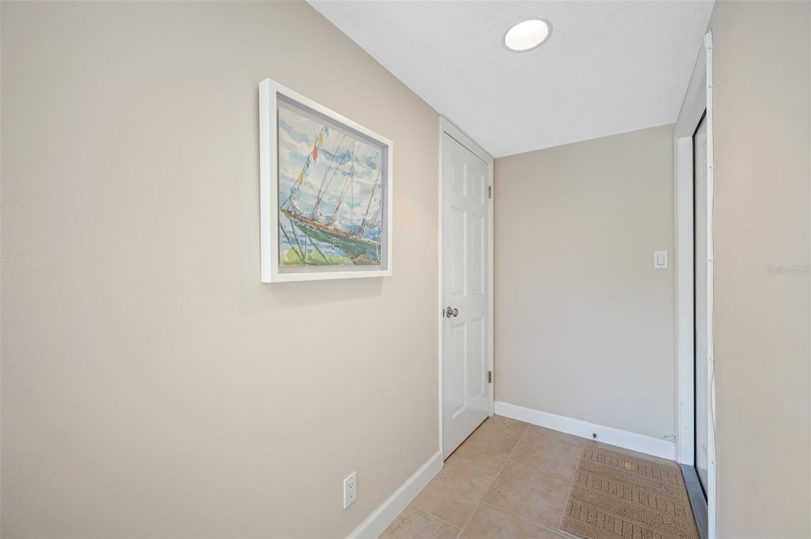 CLEARWATER BEACH, Florida, 33767, United States, 2 Bedrooms Bedrooms, ,2 BathroomsBathrooms,Residential,For Sale,1977587