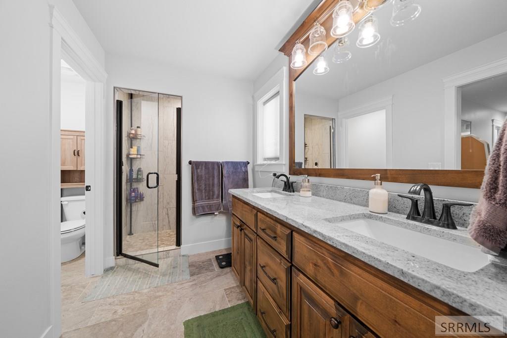 IDAHO FALLS, Idaho, 83402, United States, 6 Bedrooms Bedrooms, ,3 BathroomsBathrooms,Residential,For Sale,1980843