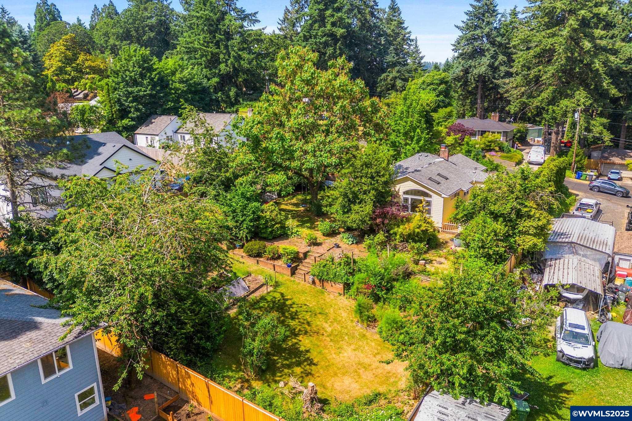 Salem, Oregon, 97302, United States, 3 Bedrooms Bedrooms, ,3 BathroomsBathrooms,Residential,For Sale,1829333