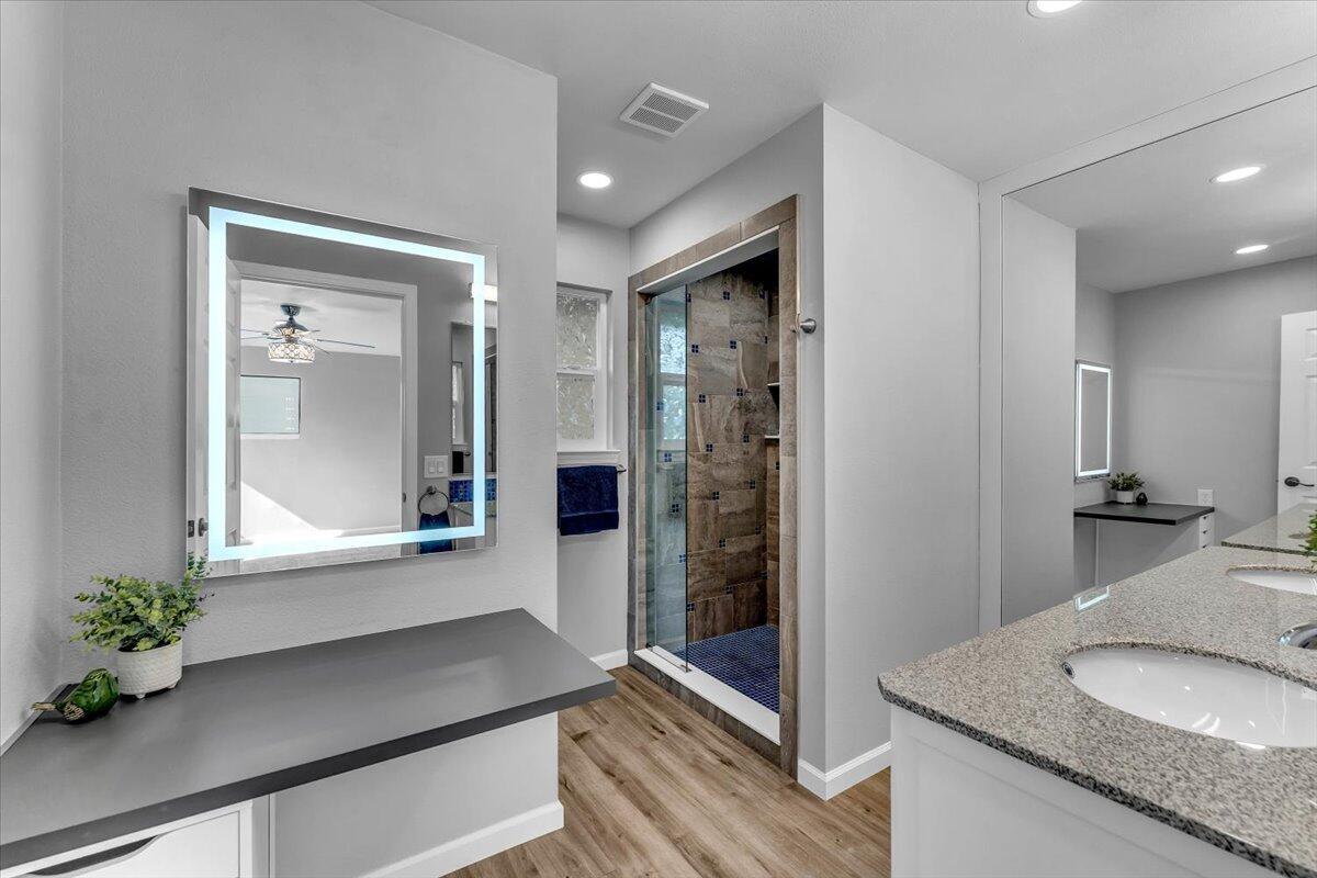 Redding, California, 96001, United States, 4 Bedrooms Bedrooms, ,3 BathroomsBathrooms,Residential,For Sale,1948468