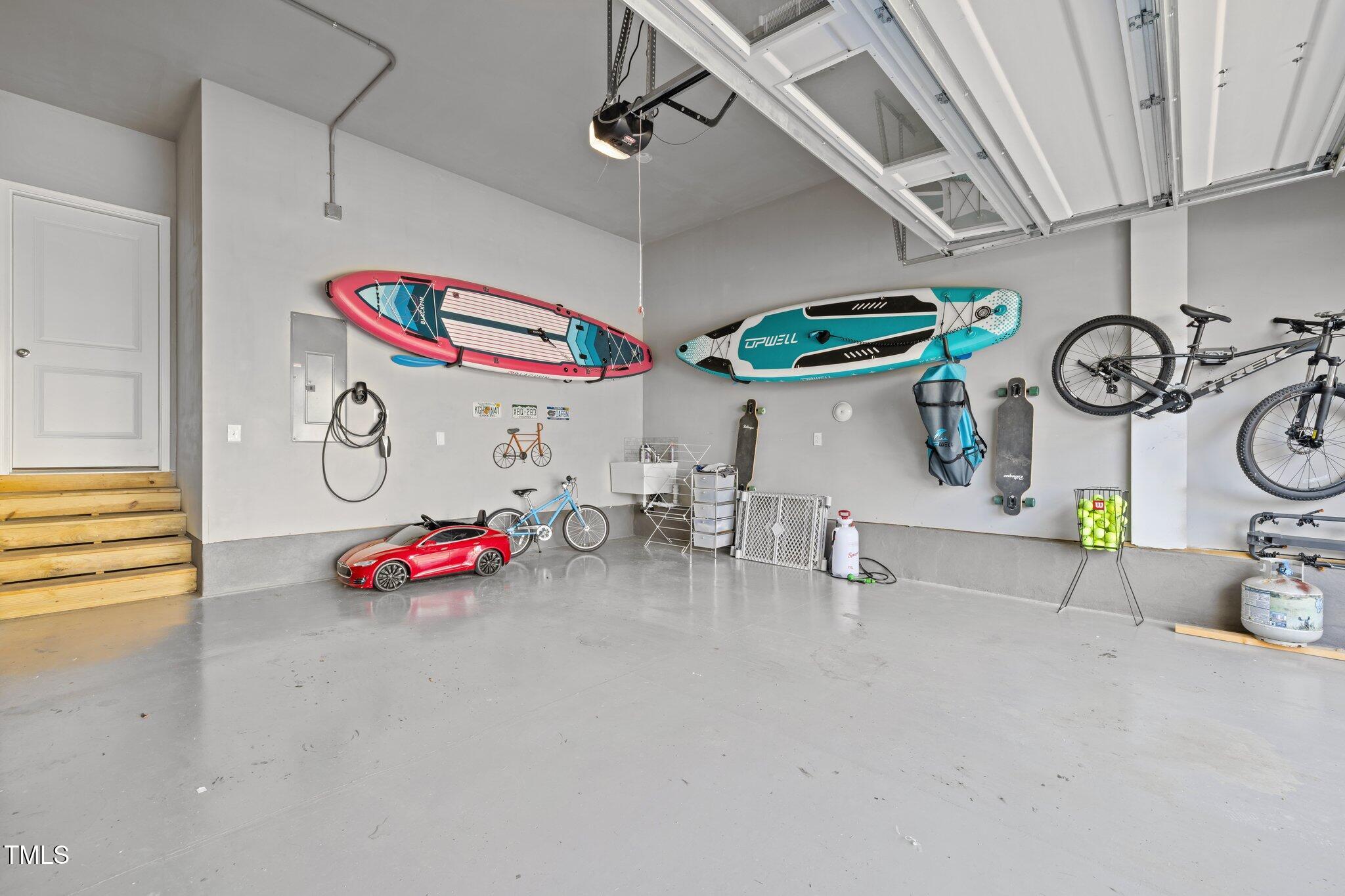 Chapel Hill, North Carolina, 27517, United States, 5 Bedrooms Bedrooms, ,5 BathroomsBathrooms,Residential,For Sale,1991048