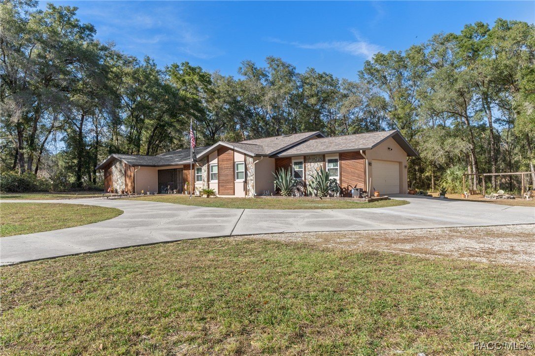 Inverness, Florida, 34452, United States, 3 Bedrooms Bedrooms, ,3 BathroomsBathrooms,Residential,For Sale,2005587