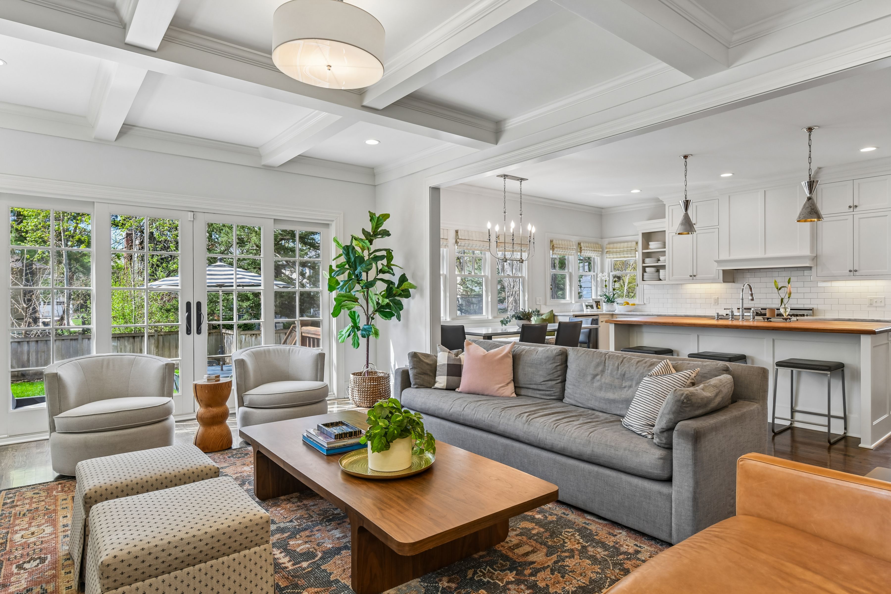  Timeless Design Meets Elevated Edina Living - 物件實景