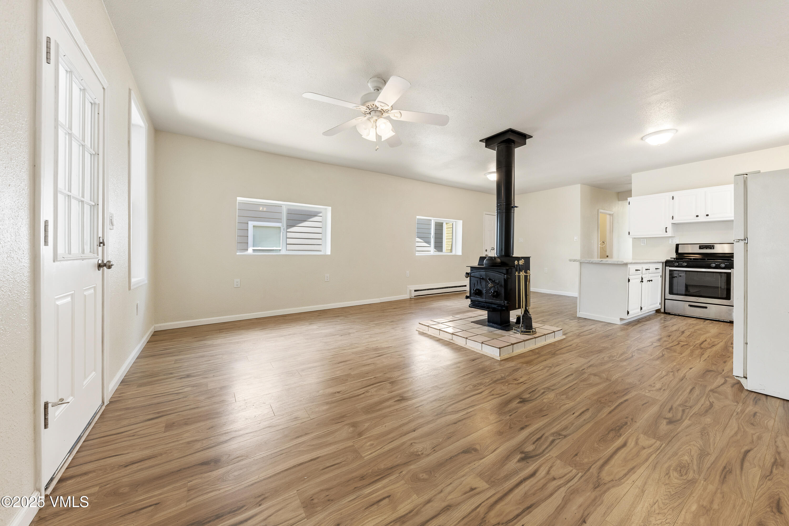 Gypsum, Colorado, 81637, United States, 2 Bedrooms Bedrooms, ,1 BathroomBathrooms,Residential,For Sale,1849053