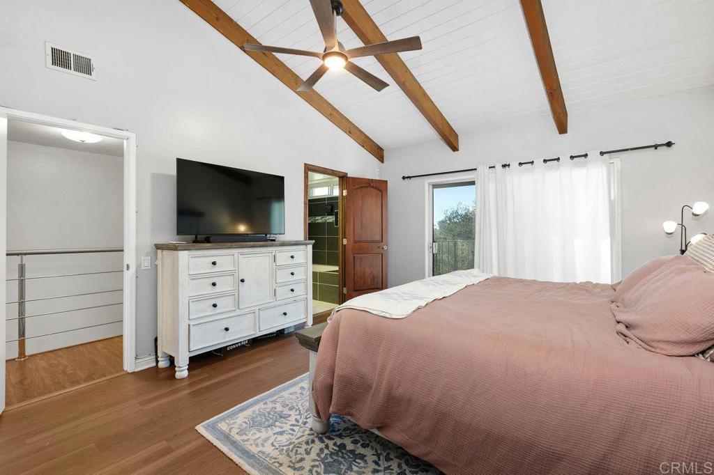 Vista, California, 92084, United States, 2 Bedrooms Bedrooms, ,3 BathroomsBathrooms,Residential,For Sale,1987849