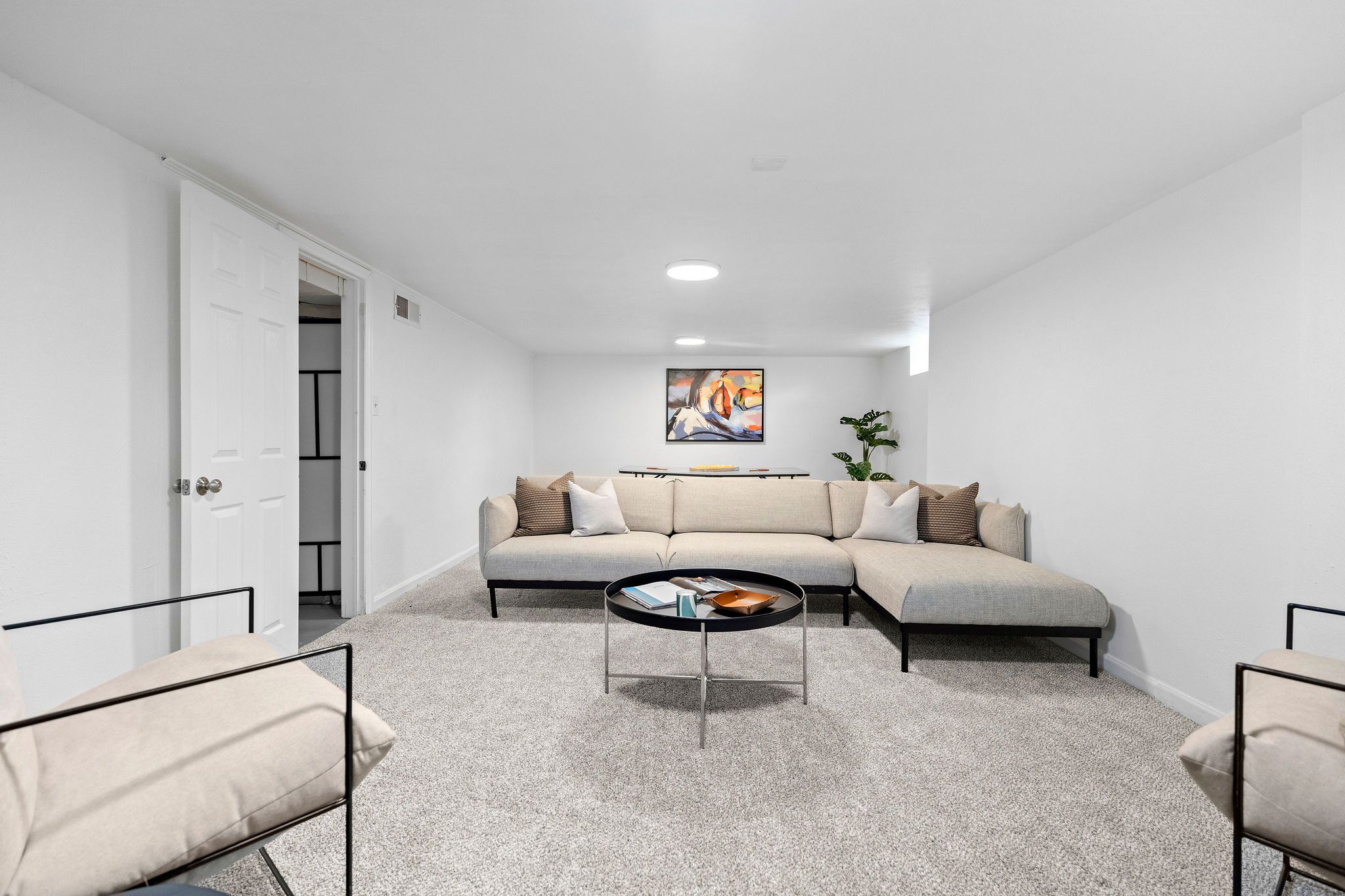  Welcome to this charming, recently remodeled home in Mayfair neighborhood - 物件實景