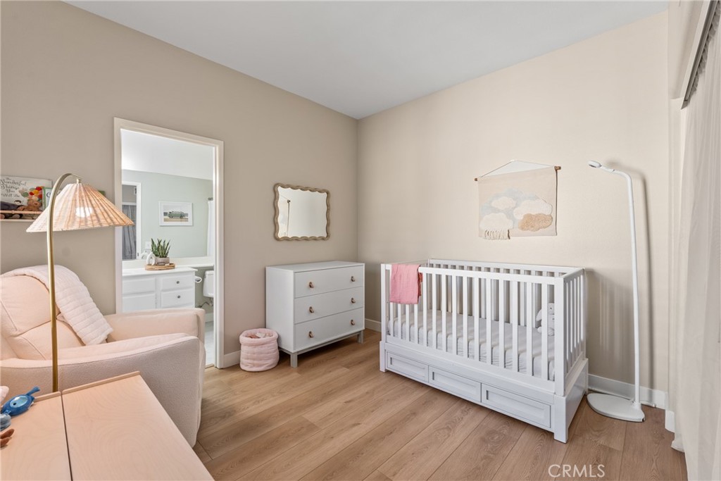 Aliso Viejo, California, 92656, United States, 2 Bedrooms Bedrooms, ,3 BathroomsBathrooms,Residential,For Sale,1989024