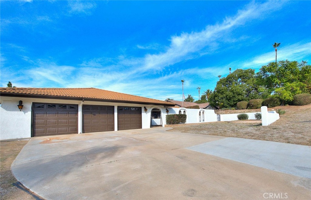 Riverside, California, 92506, United States, 3 Bedrooms Bedrooms, ,2 BathroomsBathrooms,Residential,For Sale,1981550