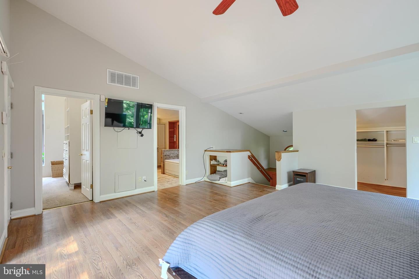 Reisterstown, Maryland, 21136, United States, 4 Bedrooms Bedrooms, ,4 BathroomsBathrooms,Residential,For Sale,1983580