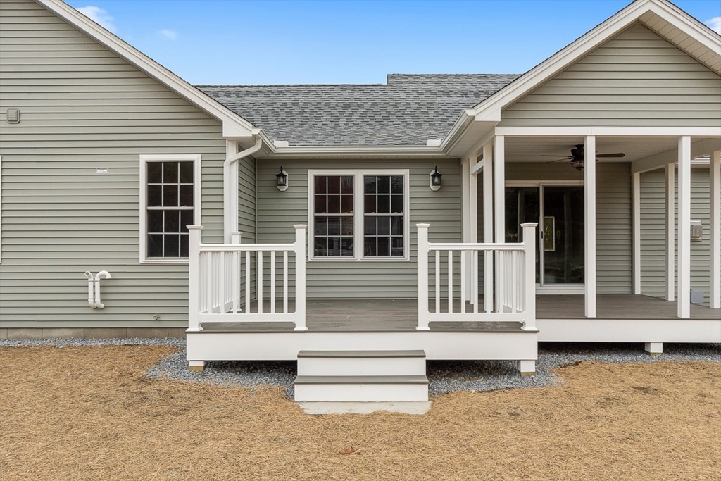 Leominster, Massachusetts, 01453, United States, 3 Bedrooms Bedrooms, ,2 BathroomsBathrooms,Residential,For Sale,2001635