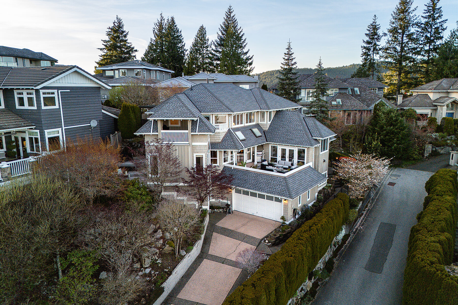  Stunning Executive Residence - 物件實景