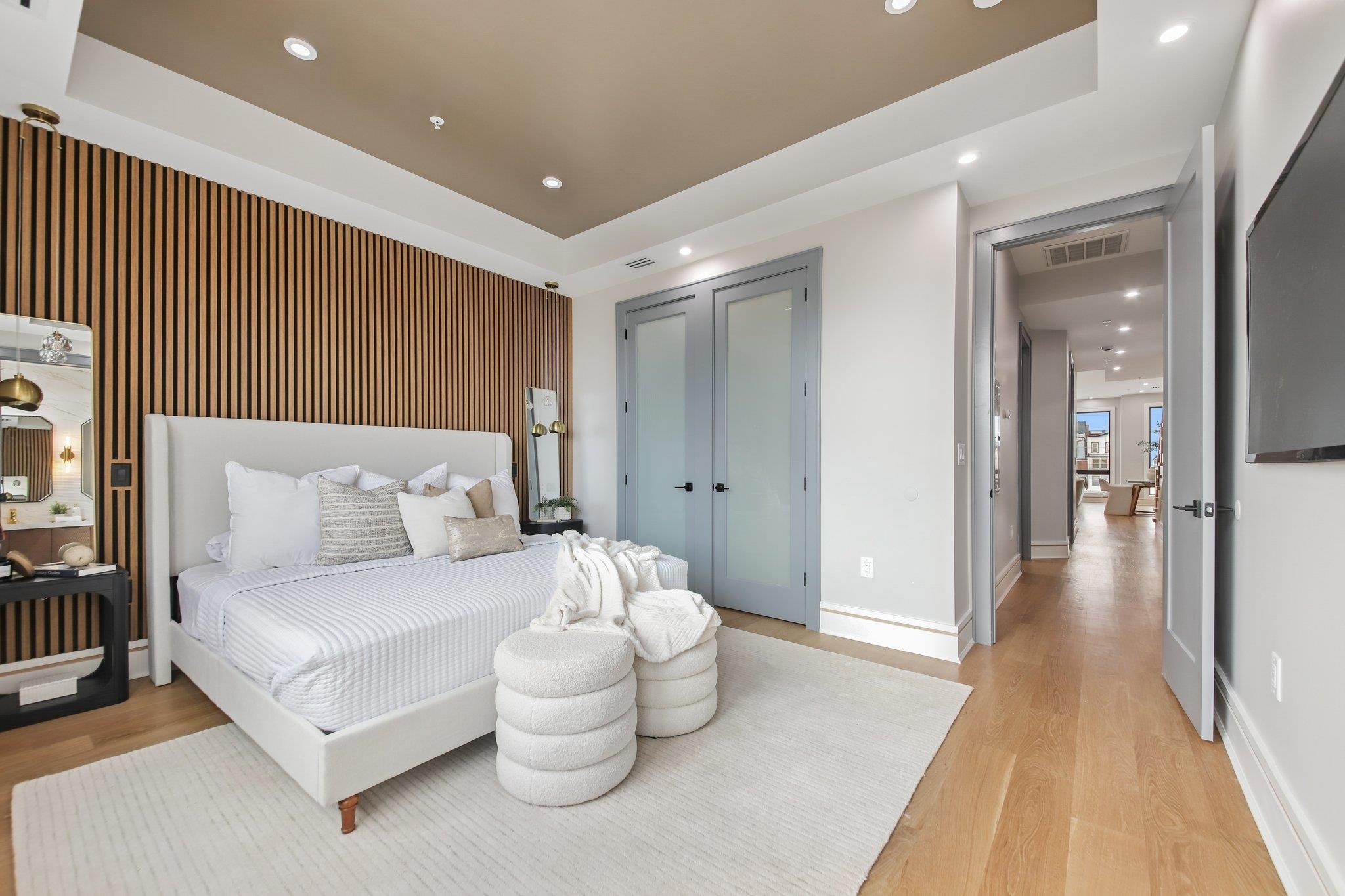 Jc, Heights, New Jersey, 07307, United States, 3 Bedrooms Bedrooms, ,2 BathroomsBathrooms,Residential,For Sale,1995138