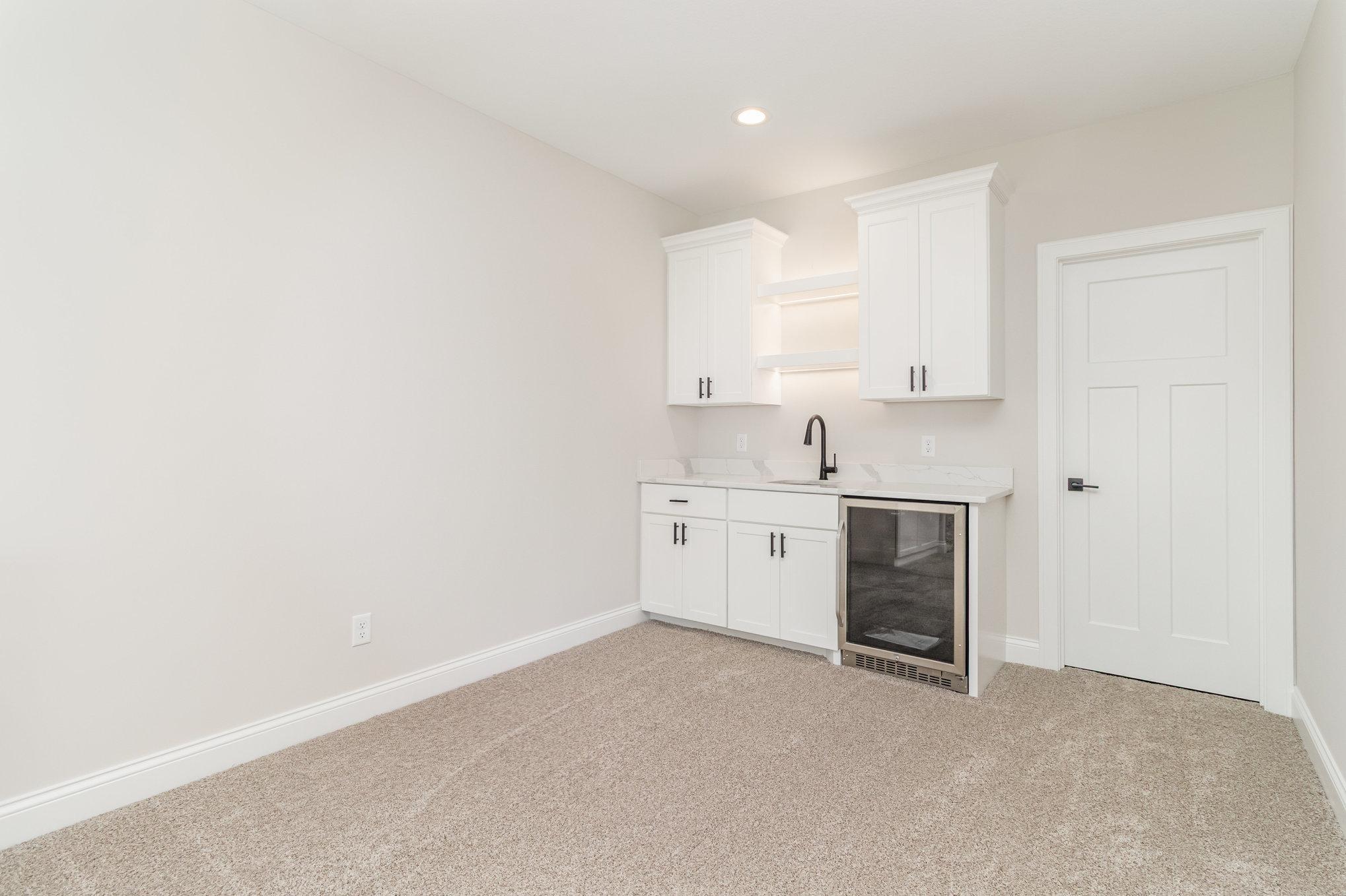 Saint Michael, Minnesota, 55376, United States, 4 Bedrooms Bedrooms, ,1 BathroomBathrooms,Residential,For Sale,1973142