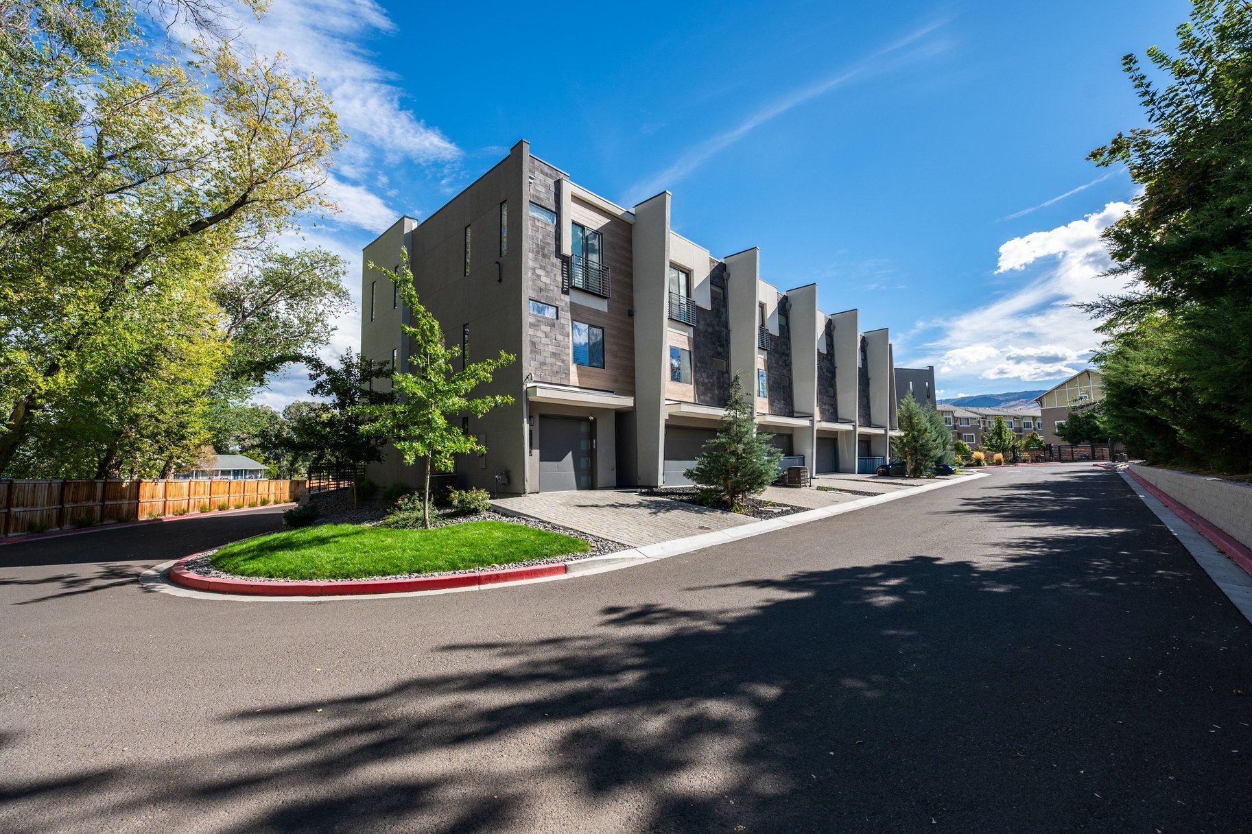  Truckee Riverfront Living in Reno - 物件實景