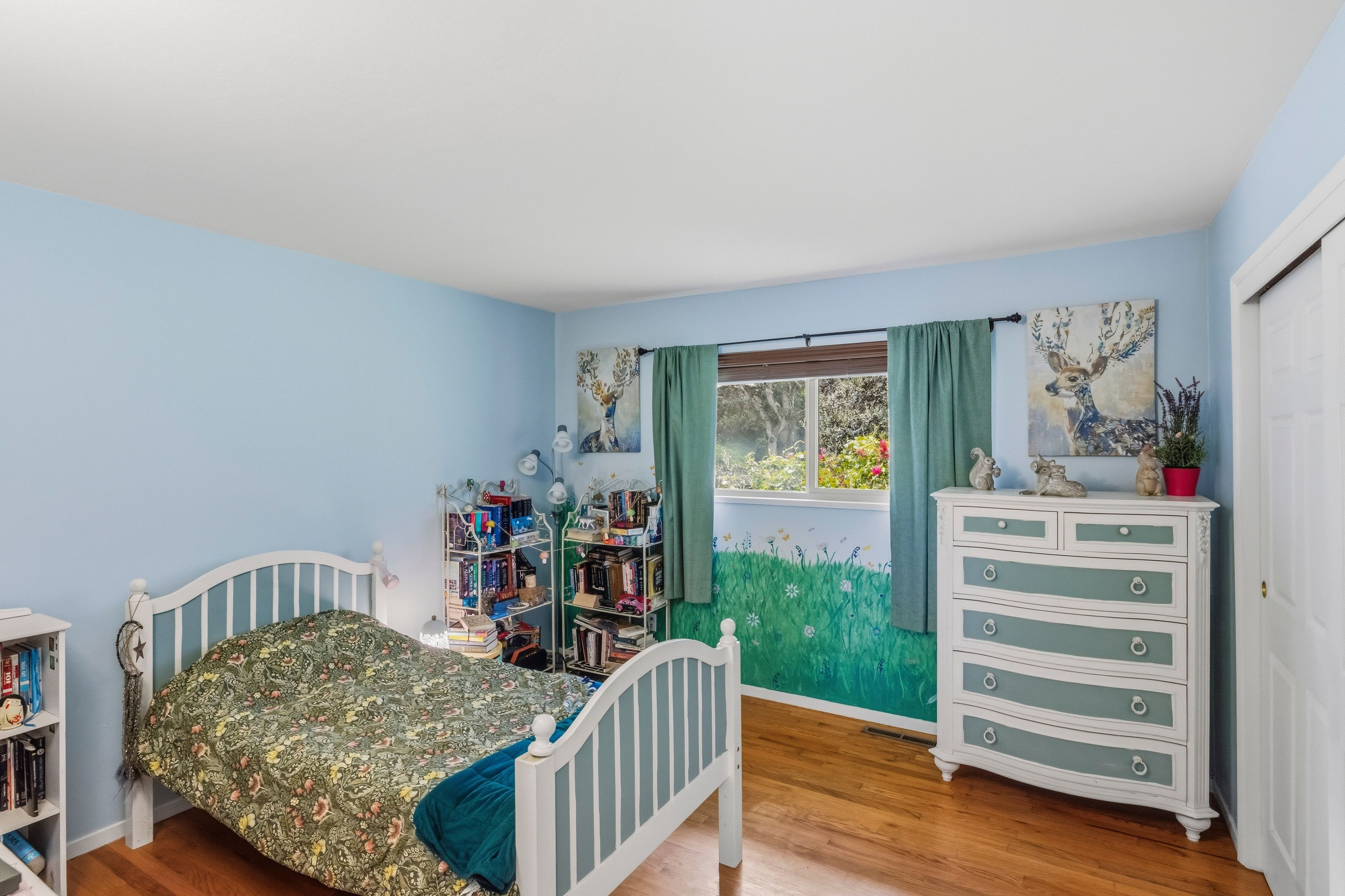  25193 Flanders Drive, Carmel - 物件實景