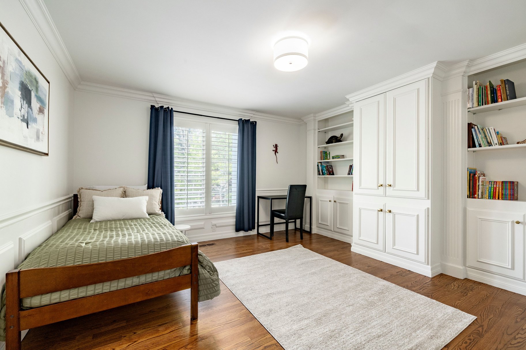  BEAUTIFULLY UPDATED FEDERAL HEIGHTS TWO STORY HOME - 物件實景