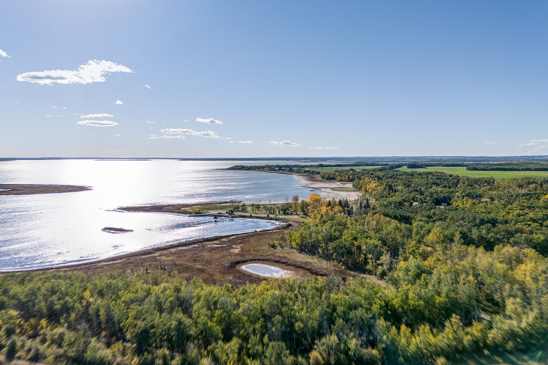  602 Pheasant Close - 物件實景