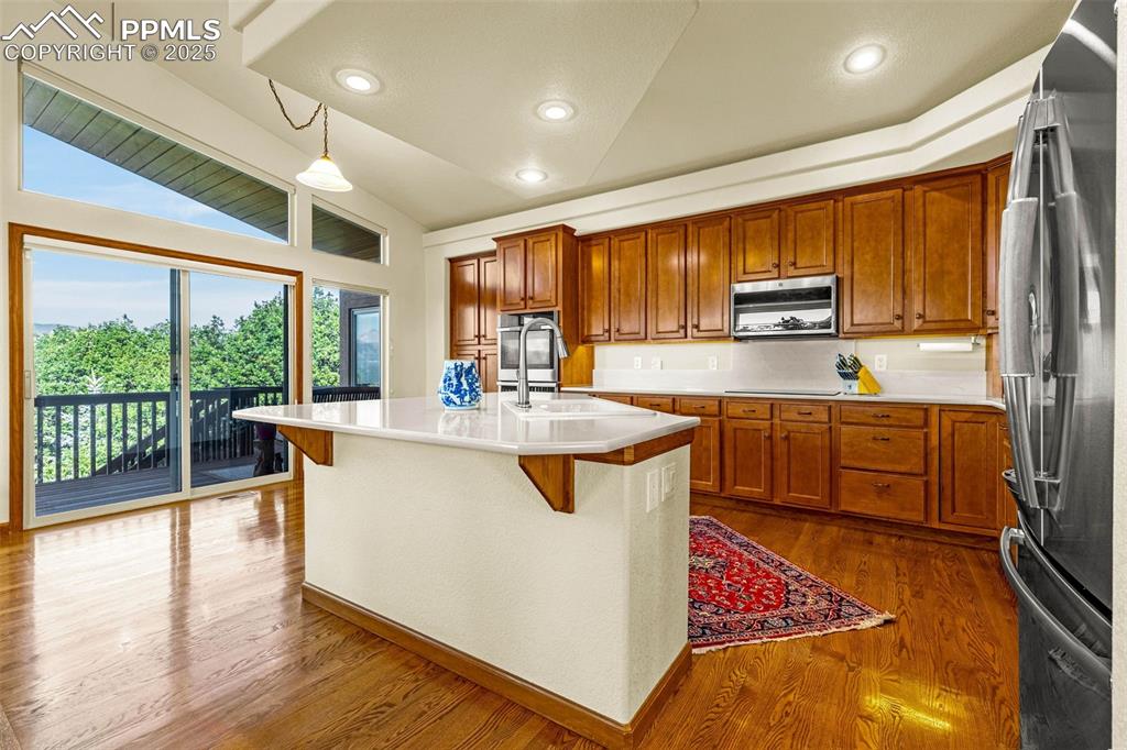 Colorado Springs, Colorado, 80921, United States, 3 Bedrooms Bedrooms, ,3 BathroomsBathrooms,Residential,For Sale,1947087