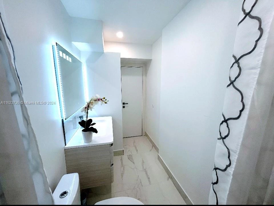 2030 S Ocean Dr Unit 2220, Hallandale Beach, Florida, 33009, United States, 2 Bedrooms Bedrooms, ,2 BathroomsBathrooms,Residential,For Sale,2030 S Ocean Dr Unit 2220,1573170