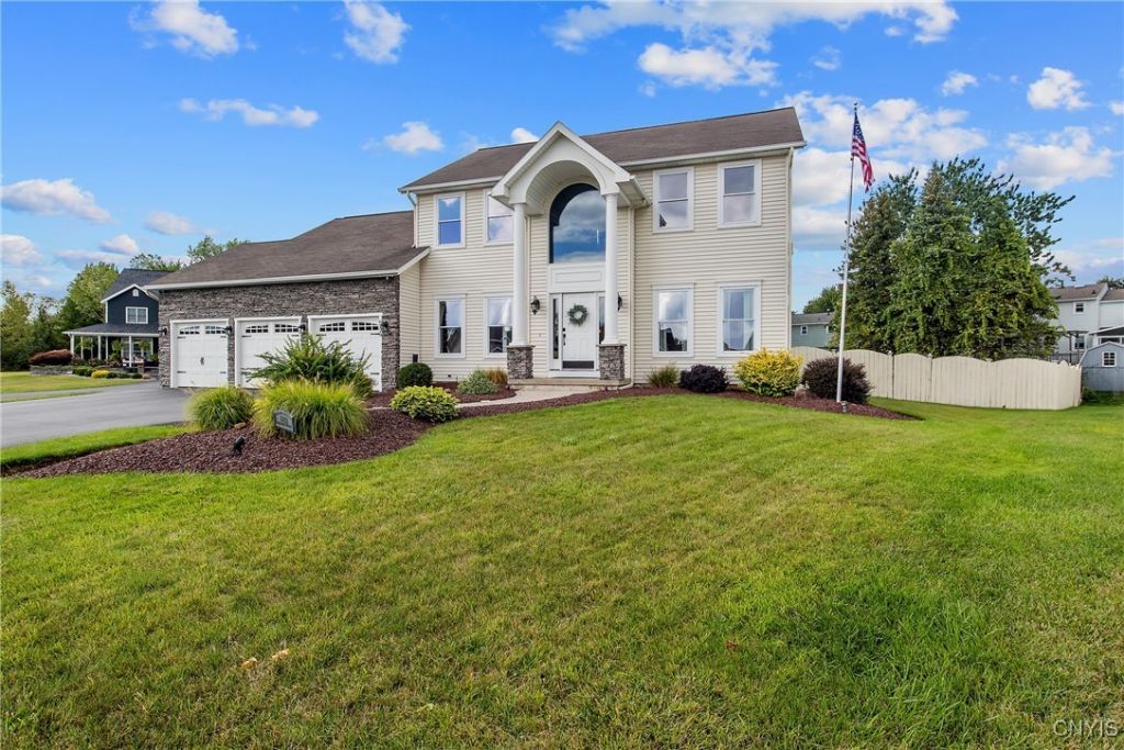 Syracuse, New York, 13212, United States, 4 Bedrooms Bedrooms, ,3 BathroomsBathrooms,Residential,For Sale,1932016