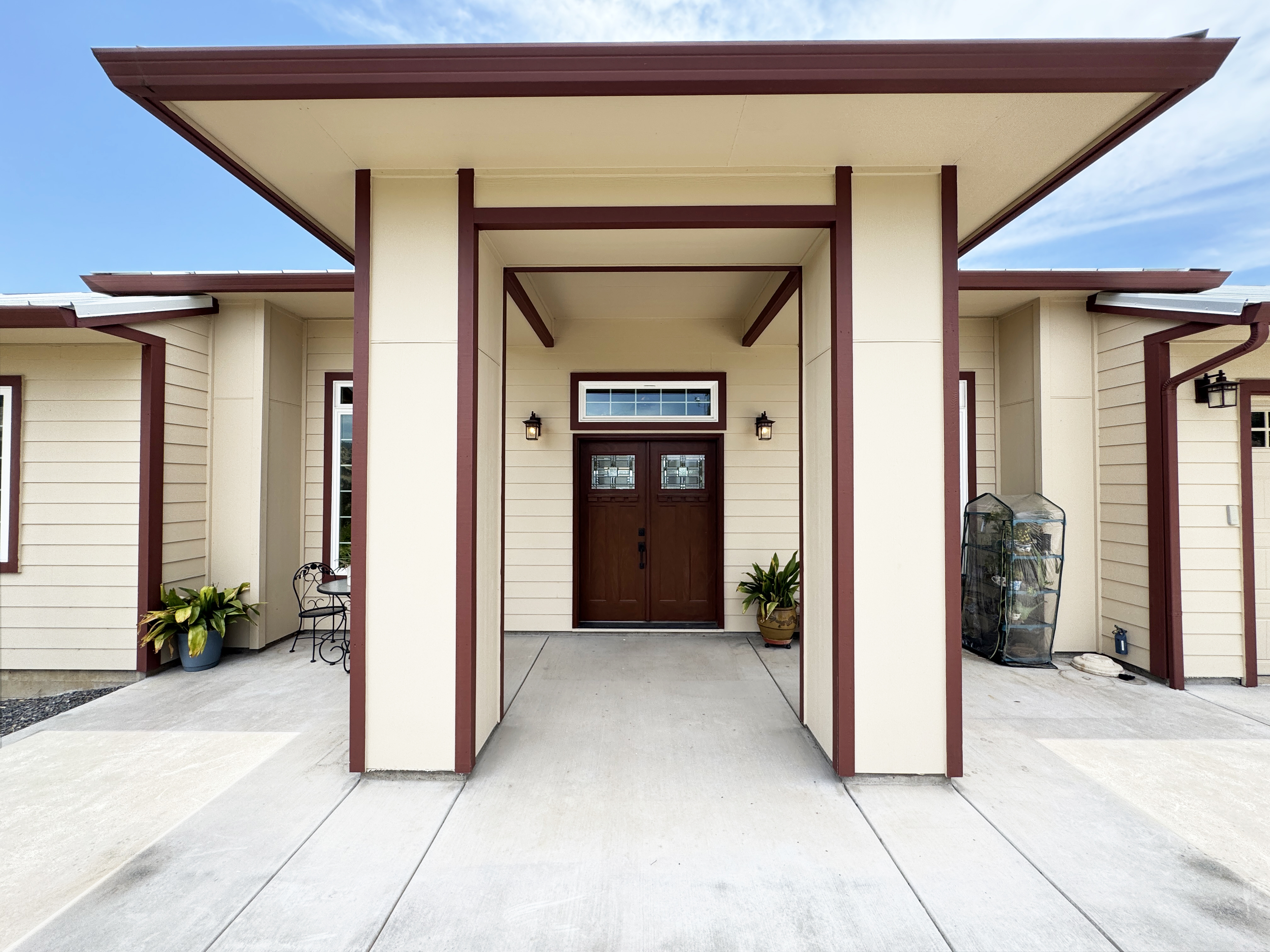 Redwood Valley, California, 95470, United States, 3 Bedrooms Bedrooms, ,3 BathroomsBathrooms,Residential,For Sale,1889817