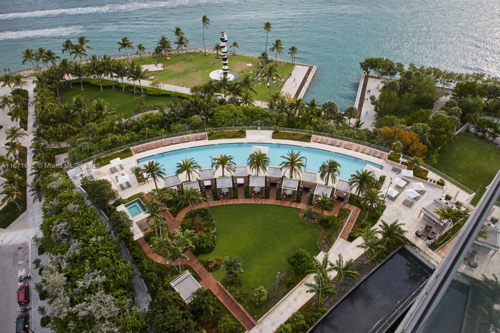 Miami Beach, Florida, 33139, United States, 4 Bedrooms Bedrooms, ,4 BathroomsBathrooms,Residential,For Sale,1840122