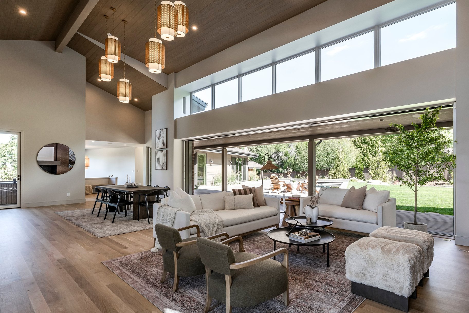  Mid-Century Modern. Perfected. - 物件實景