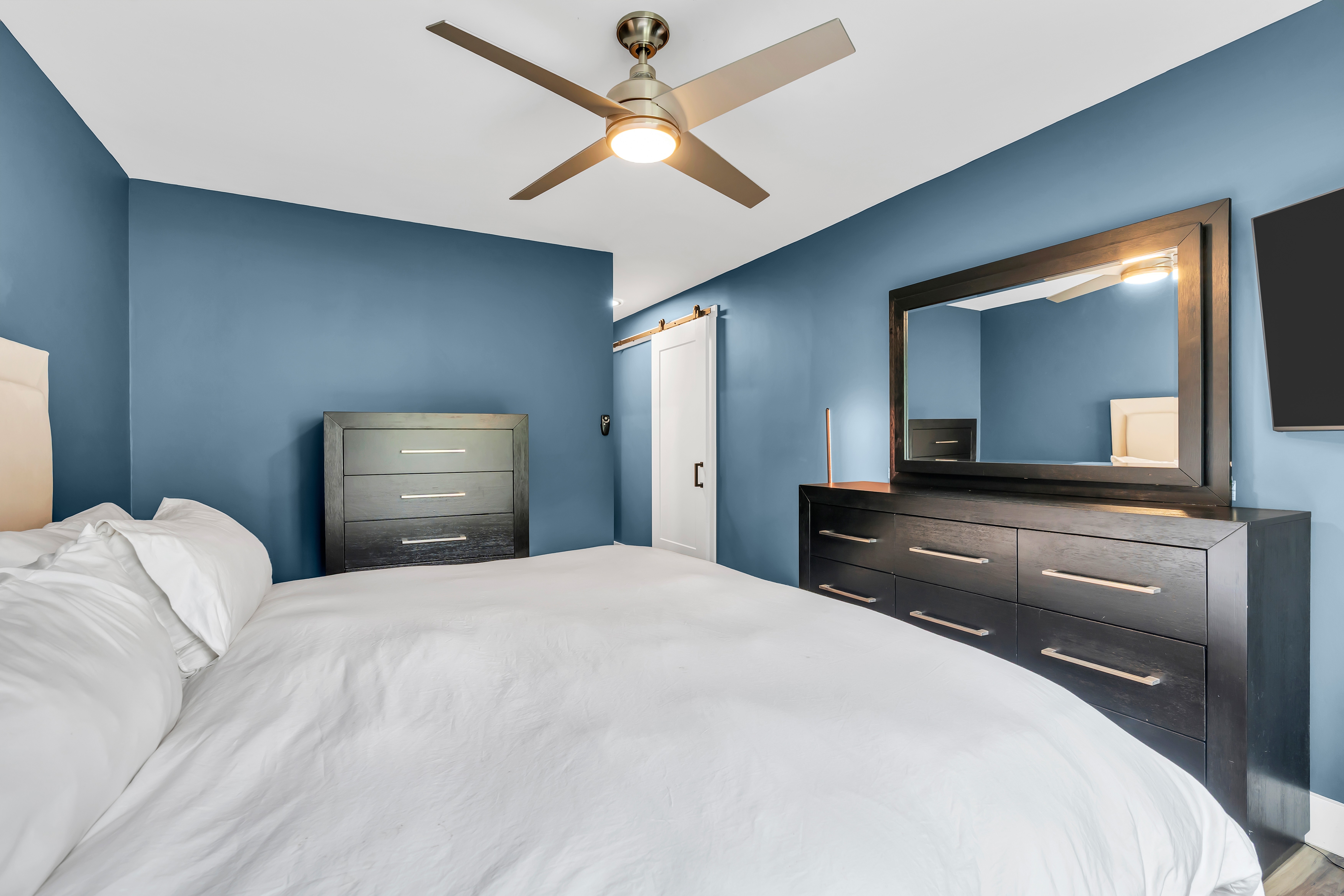  Renovated Detached Regency Model in the Prestigious Community of Raintree - 物件實景