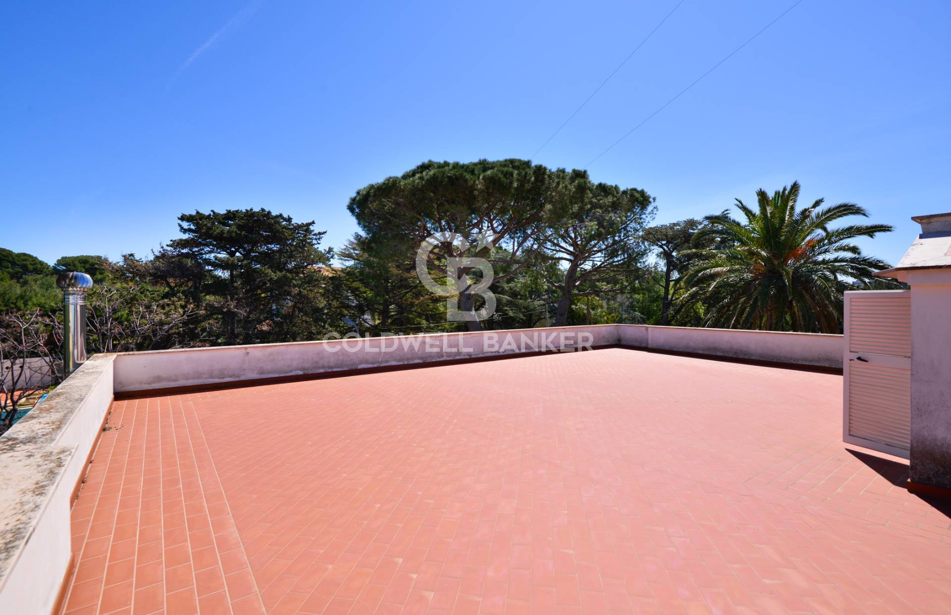 VIA NAPOLI, Bari, Bari, 70100, IT, 6 Bedrooms Bedrooms, ,4 BathroomsBathrooms,Residential,For Sale,VIA NAPOLI,1445794