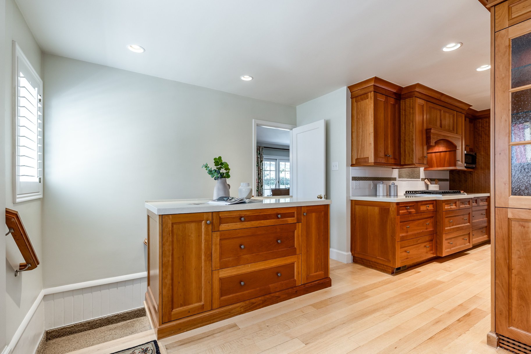  Exceptional Country Club Two-Story - 物件實景