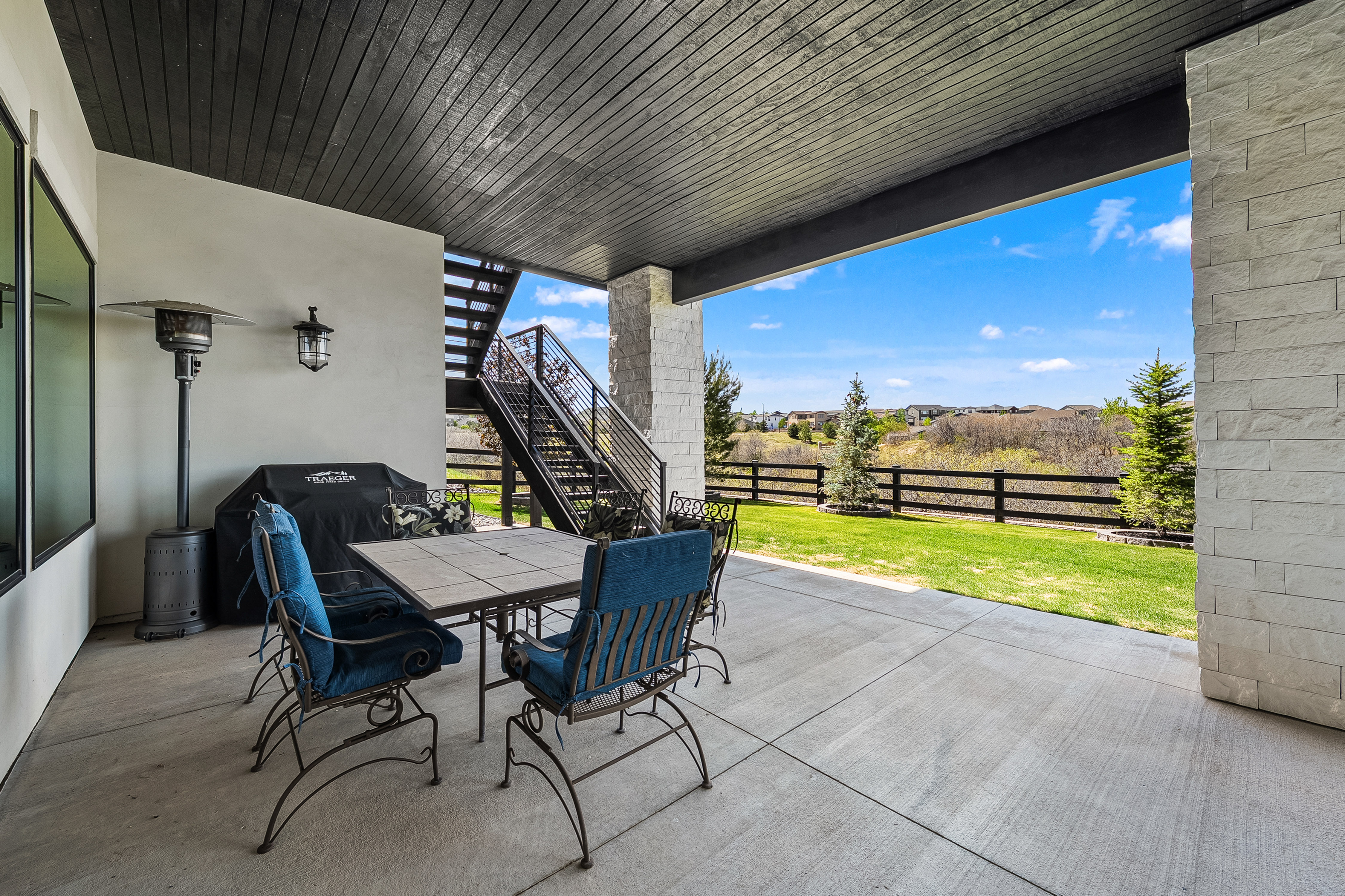  Absolutely spectacular custom ranch-style home - 物件實景