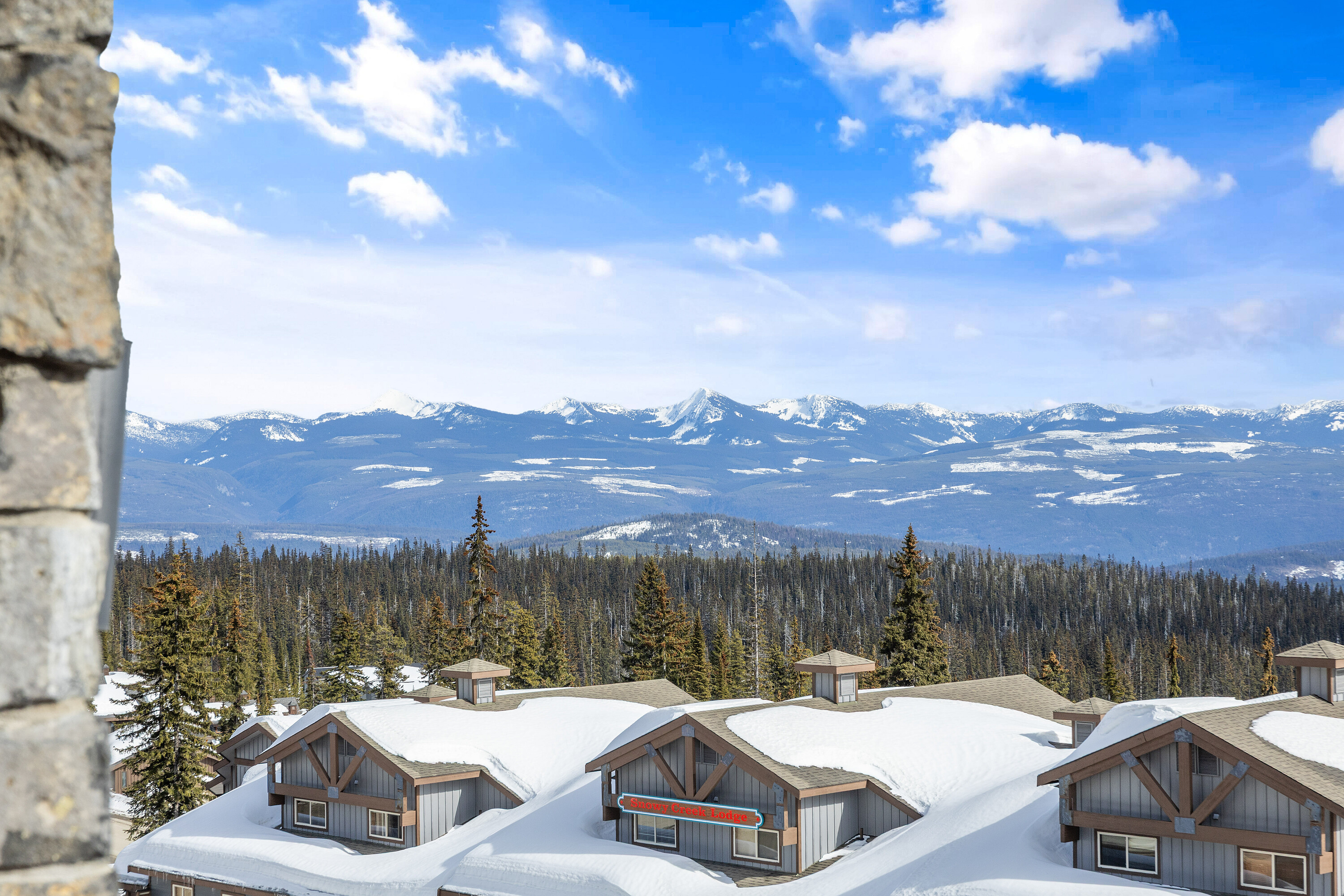  Ski In, Ski Out at Stonebridge - 物件實景