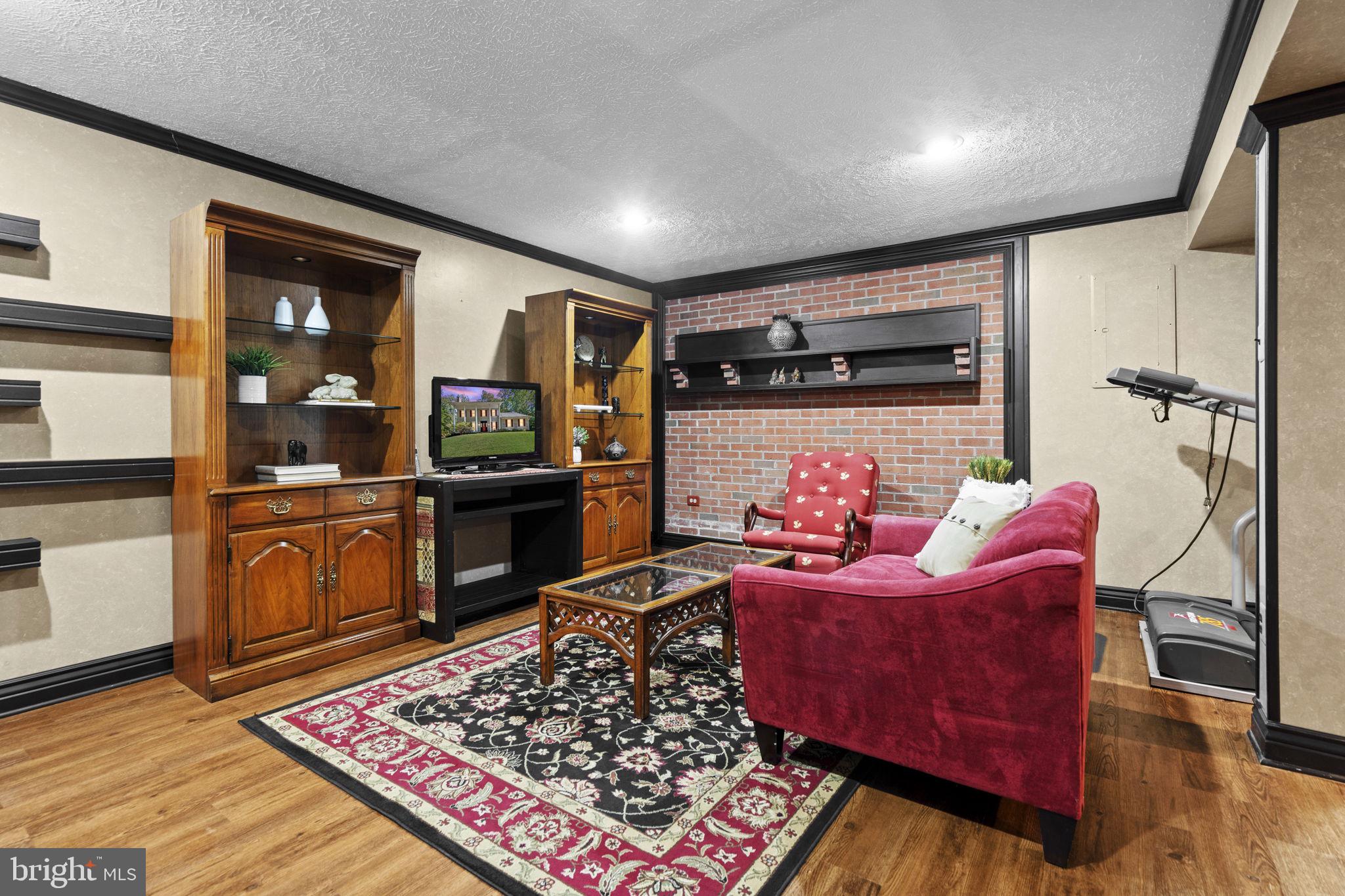 Warrenton, Virginia, 20187, United States, 4 Bedrooms Bedrooms, ,4 BathroomsBathrooms,Residential,For Sale,1976387