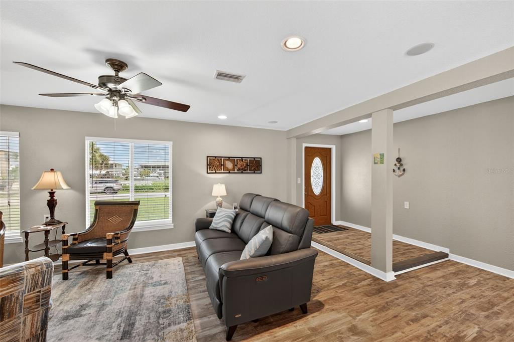 Punta Gorda, Florida, 33955, United States, 3 Bedrooms Bedrooms, ,2 BathroomsBathrooms,Residential,For Sale,1858052