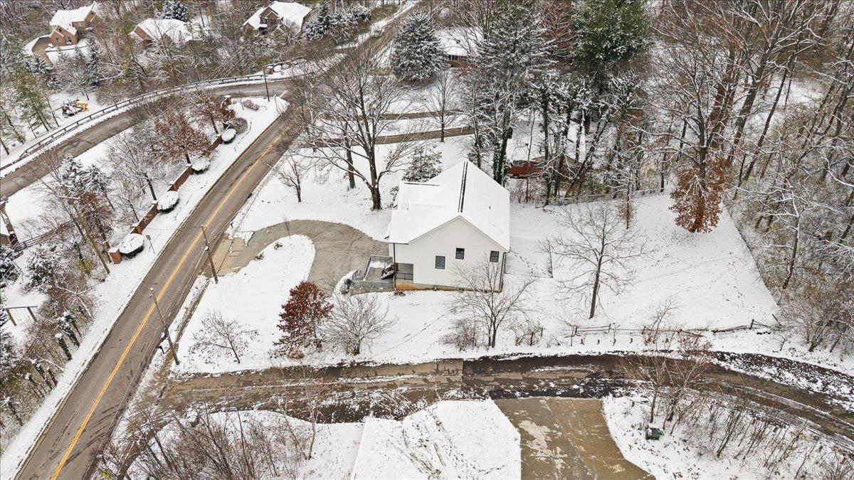 Blue Ash, Ohio, 45241, United States, 4 Bedrooms Bedrooms, ,4 BathroomsBathrooms,Residential,For Sale,2001661