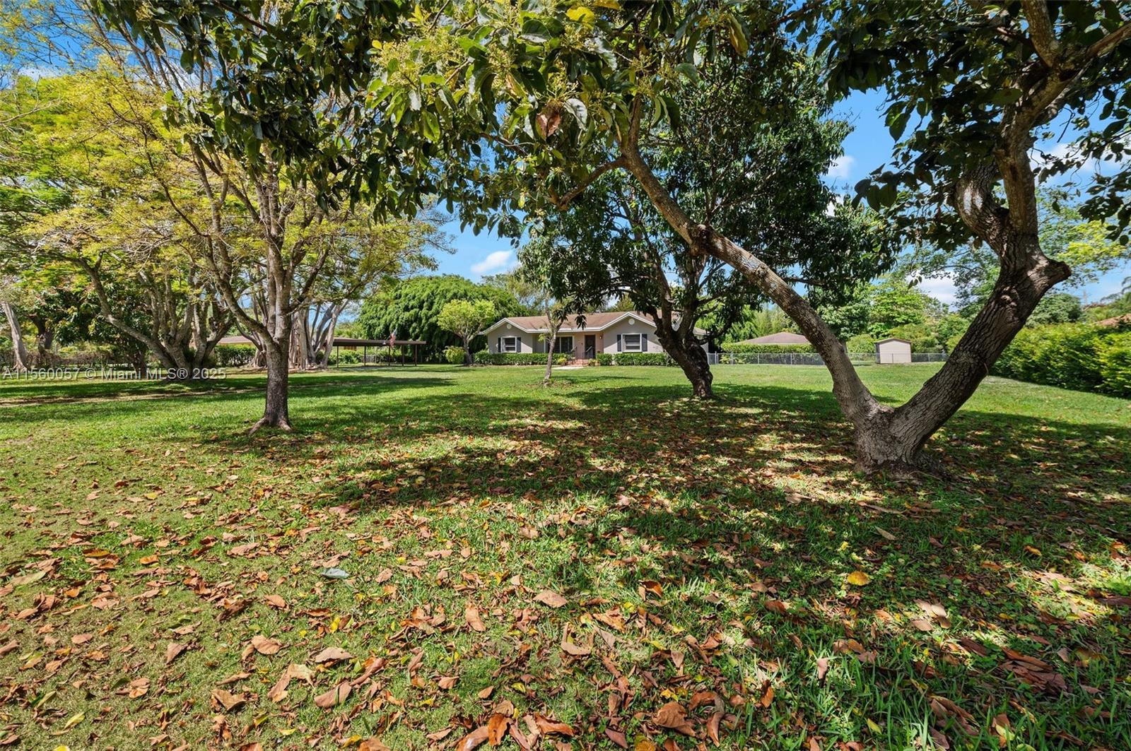 Pinecrest, Florida, 33156, United States, 2 Bedrooms Bedrooms, ,2 BathroomsBathrooms,Residential,For Sale,1885359