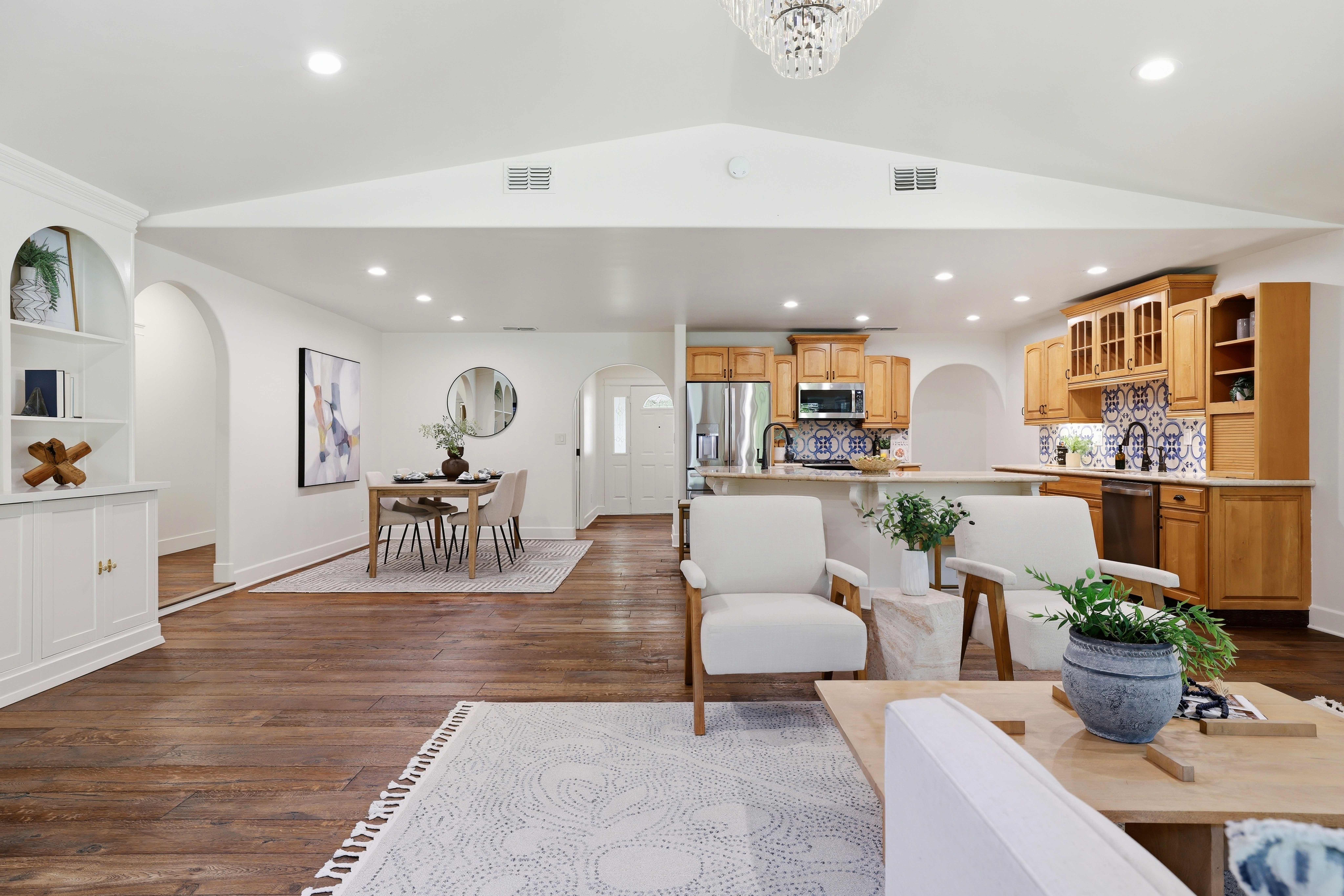  8735 Phoenix Avenue, Fair Oaks, CA 95628 - 物件實景