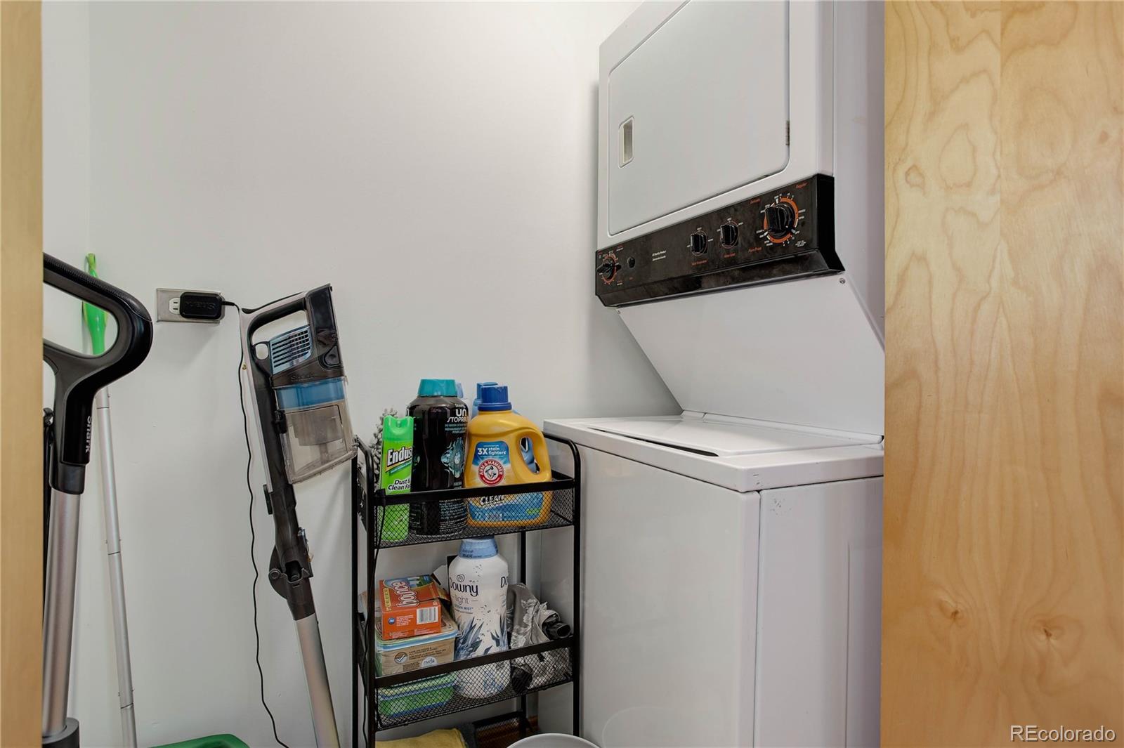 Denver, Colorado, 80202, United States, 1 Bedroom Bedrooms, ,2 BathroomsBathrooms,Residential,For Sale,1804678